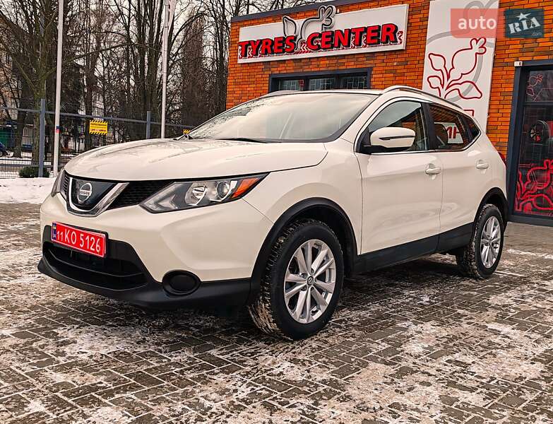 Nissan Rogue Sport 2019
