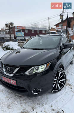 Внедорожник / Кроссовер Nissan Rogue Sport 2018 в Виннице