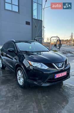 Позашляховик / Кросовер Nissan Rogue Sport 2019 в Львові