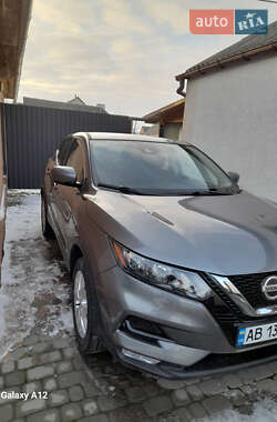 Позашляховик / Кросовер Nissan Rogue Sport 2021 в Іллінцях