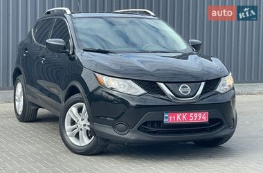 Внедорожник / Кроссовер Nissan Rogue Sport 2019 в Кременчуге