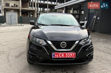 Позашляховик / Кросовер Nissan Rogue Sport 2021 в Львові