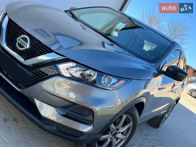 Nissan Rogue Sport 2020