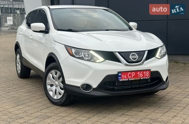 Позашляховик / Кросовер Nissan Rogue Sport 2019 в Львові