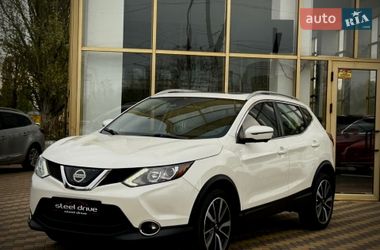 Внедорожник / Кроссовер Nissan Rogue Sport 2019 в Николаеве