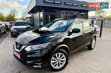 Внедорожник / Кроссовер Nissan Rogue Sport 2021 в Ровно