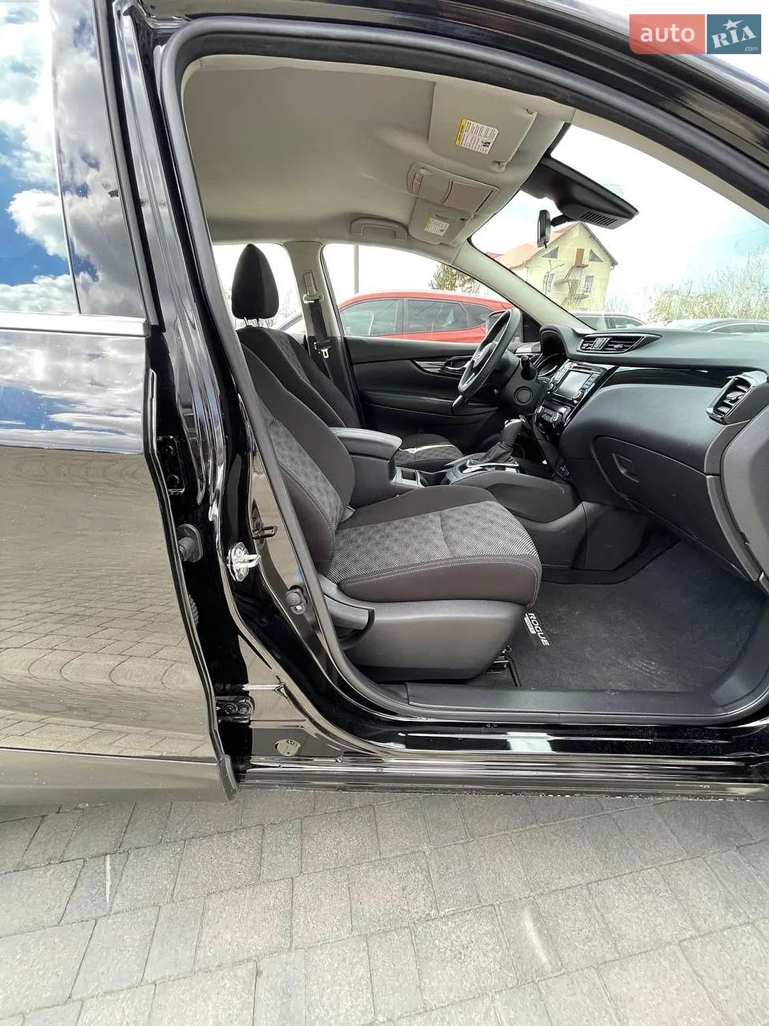 2019 Nissan Rogue - мініатюра 31