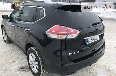 Внедорожник / Кроссовер Nissan Rogue 2016 в Львове