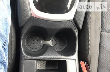 Позашляховик / Кросовер Nissan Rogue 2015 в 