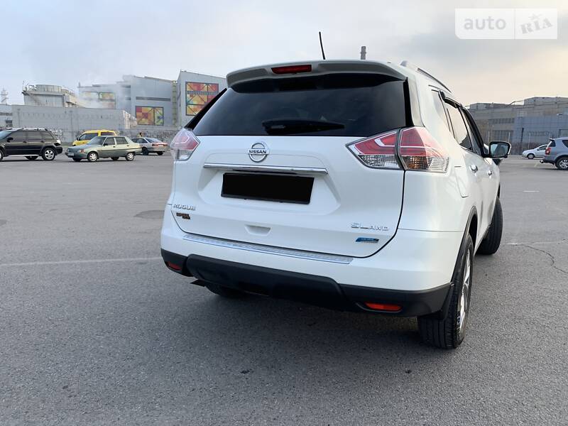 Позашляховик / Кросовер Nissan Rogue 2014 в Дніпрі