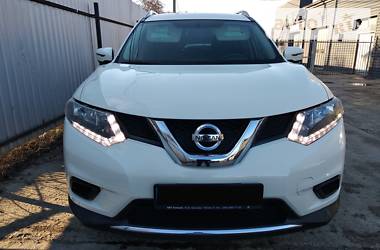 Позашляховик / Кросовер Nissan Rogue 2016 в Полтаві