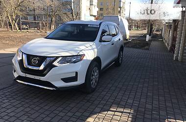 Внедорожник / Кроссовер Nissan Rogue 2017 в Бердянске