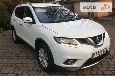 Внедорожник / Кроссовер Nissan Rogue 2015 в Калуше