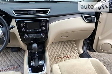 Позашляховик / Кросовер Nissan Rogue 2016 в 