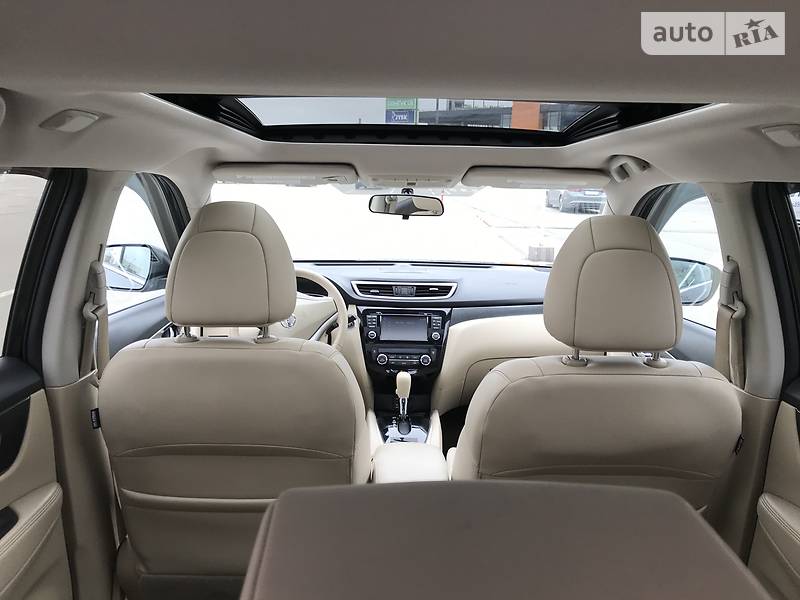 Позашляховик / Кросовер Nissan Rogue 2014 в Києві