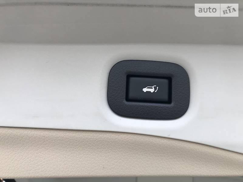 Позашляховик / Кросовер Nissan Rogue 2014 в Києві