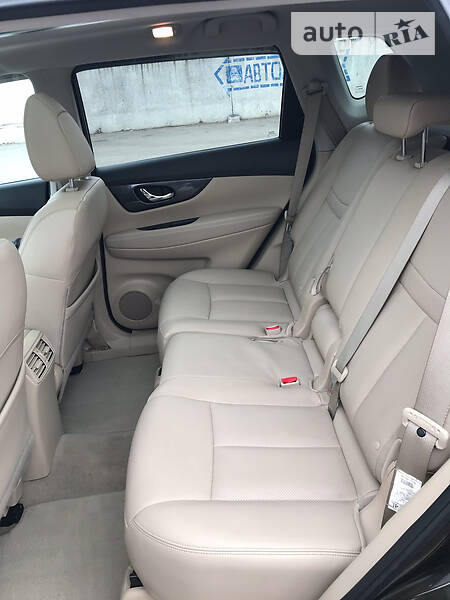 Позашляховик / Кросовер Nissan Rogue 2014 в Києві