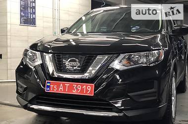 Позашляховик / Кросовер Nissan Rogue 2017 в 