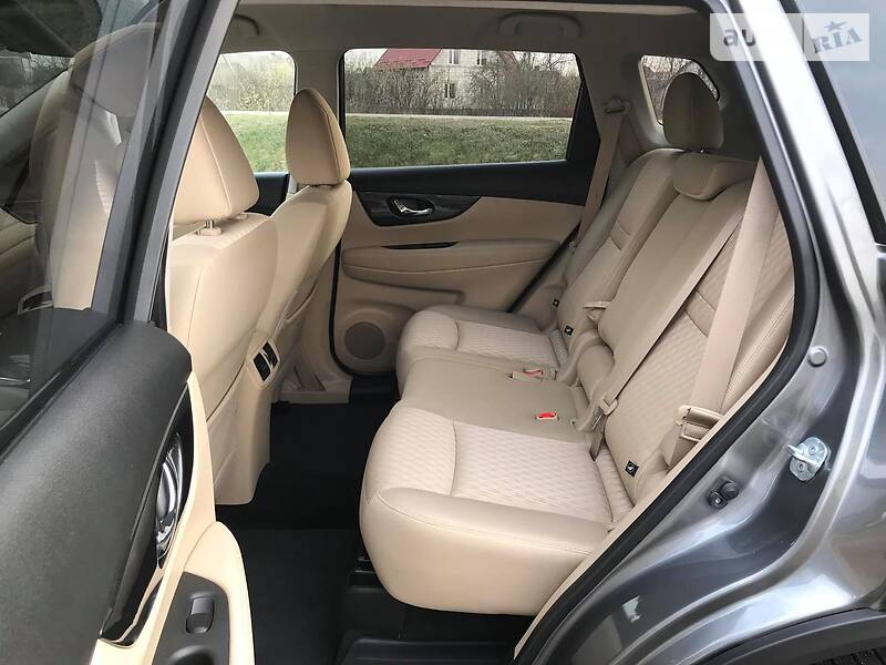 Позашляховик / Кросовер Nissan Rogue 2017 в Рівному фото 50 Позашляховик / Кросовер Nissan Rogue 2017 в Рівному