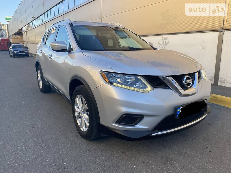 Позашляховик / Кросовер Nissan Rogue 2014 в Києві