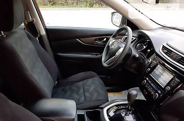 Позашляховик / Кросовер Nissan Rogue 2014 в 