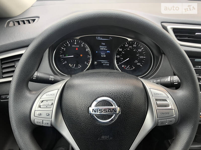Позашляховик / Кросовер Nissan Rogue 2014 в Луцьку