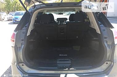 Позашляховик / Кросовер Nissan Rogue 2015 в 