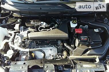 Позашляховик / Кросовер Nissan Rogue 2017 в 