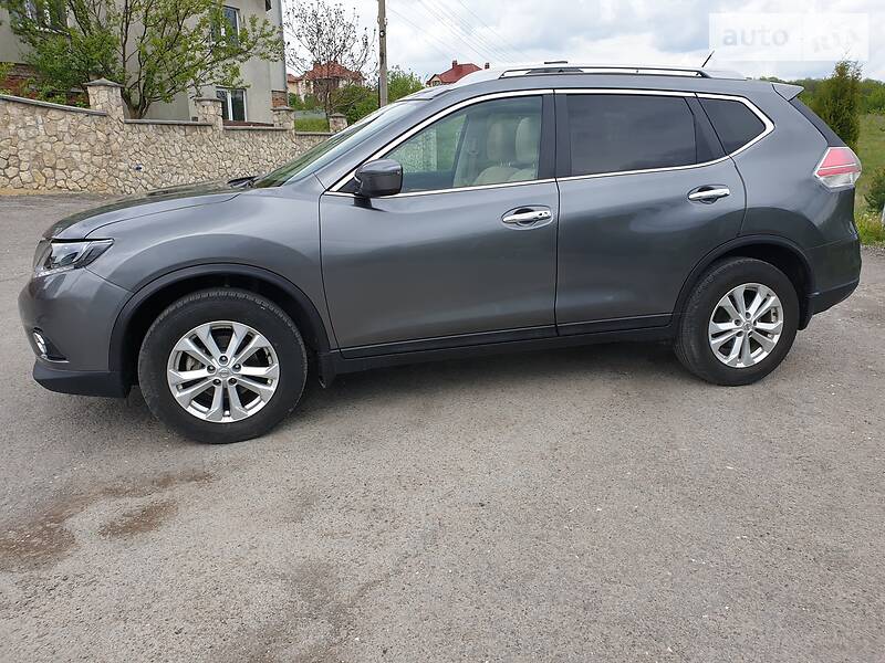 Позашляховик / Кросовер Nissan Rogue 2016 в Тернополі