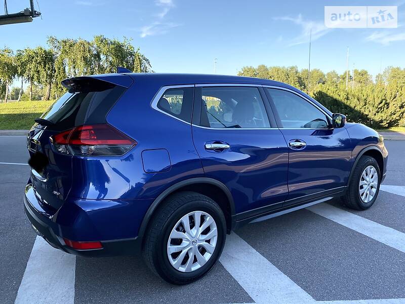 Позашляховик / Кросовер Nissan Rogue 2018 в Києві