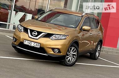 Позашляховик / Кросовер Nissan Rogue 2014 в 
