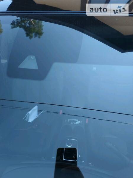 Позашляховик / Кросовер Nissan Rogue 2018 в Ірпені