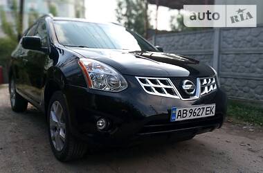 Внедорожник / Кроссовер Nissan Rogue 2013 в Виннице