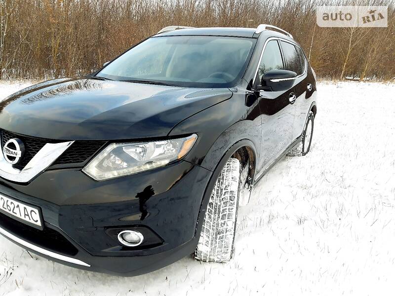 Внедорожник / Кроссовер Nissan Rogue 2014 в Золотоноше