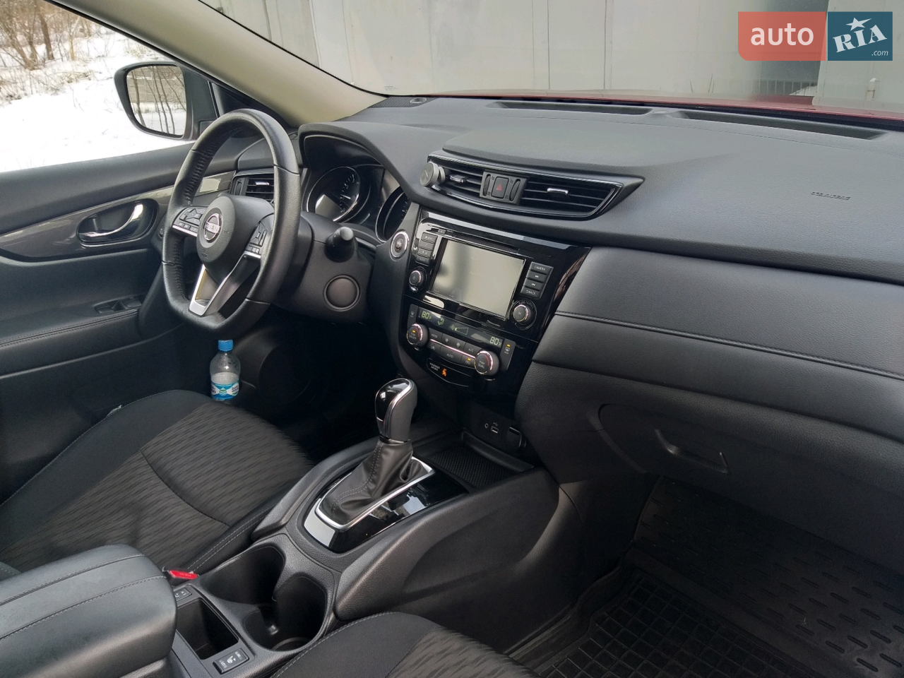 2018 Nissan Rogue - мініатюра 16