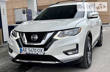 Позашляховик / Кросовер Nissan Rogue 2019 в Дніпрі