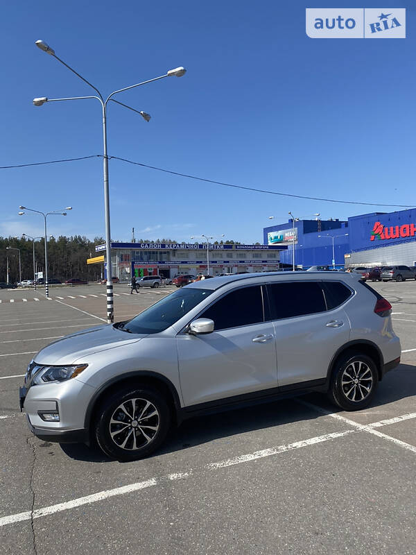 Позашляховик / Кросовер Nissan Rogue 2016 в Харкові