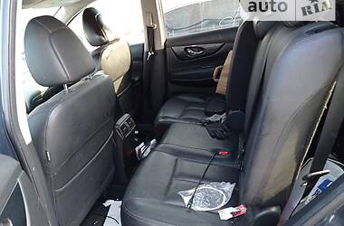 Внедорожник / Кроссовер Nissan Rogue 2015 в 