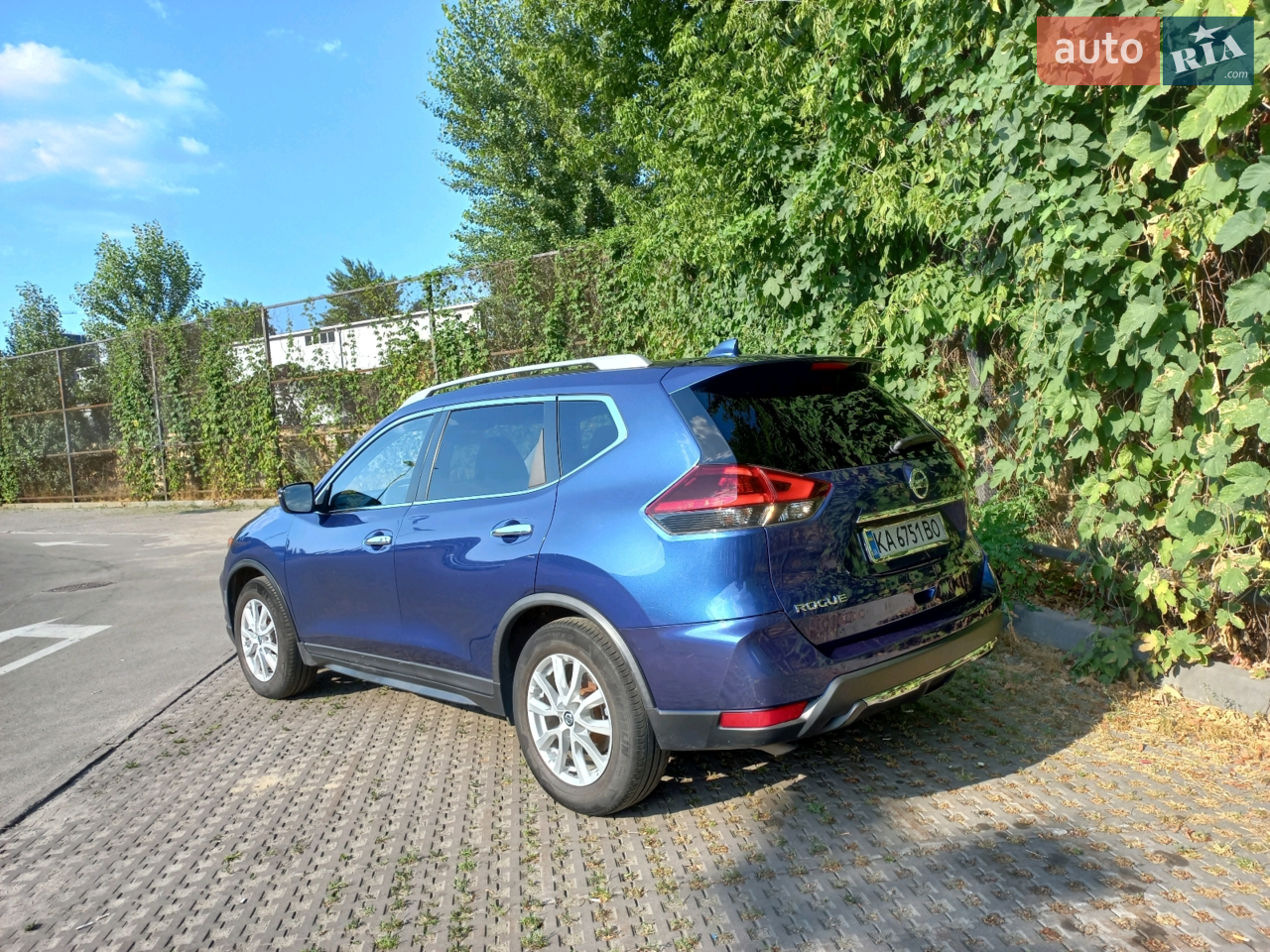 2017 Nissan Rogue - мініатюра 9