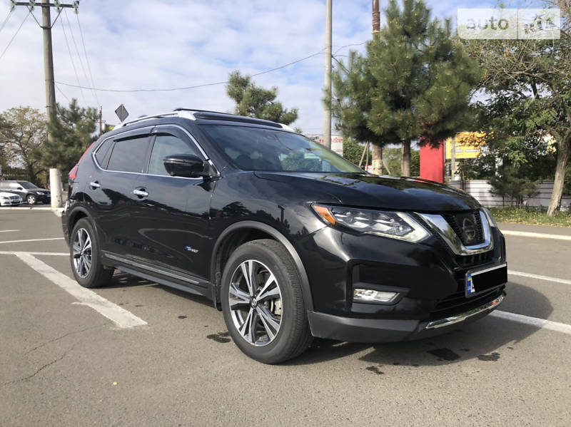 Позашляховик / Кросовер Nissan Rogue 2017 в Одесі