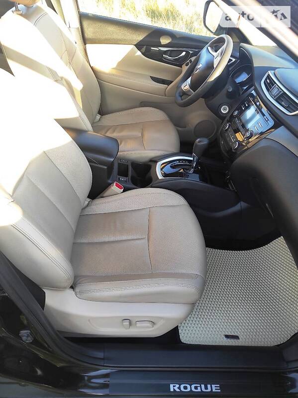 Позашляховик / Кросовер Nissan Rogue 2014 в Рівному