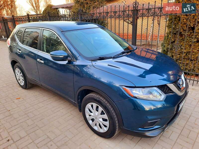 Позашляховик / Кросовер Nissan Rogue 2015 в Хмельницькому