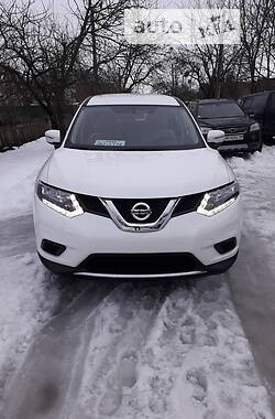 Позашляховик / Кросовер Nissan Rogue 2016 в Києві