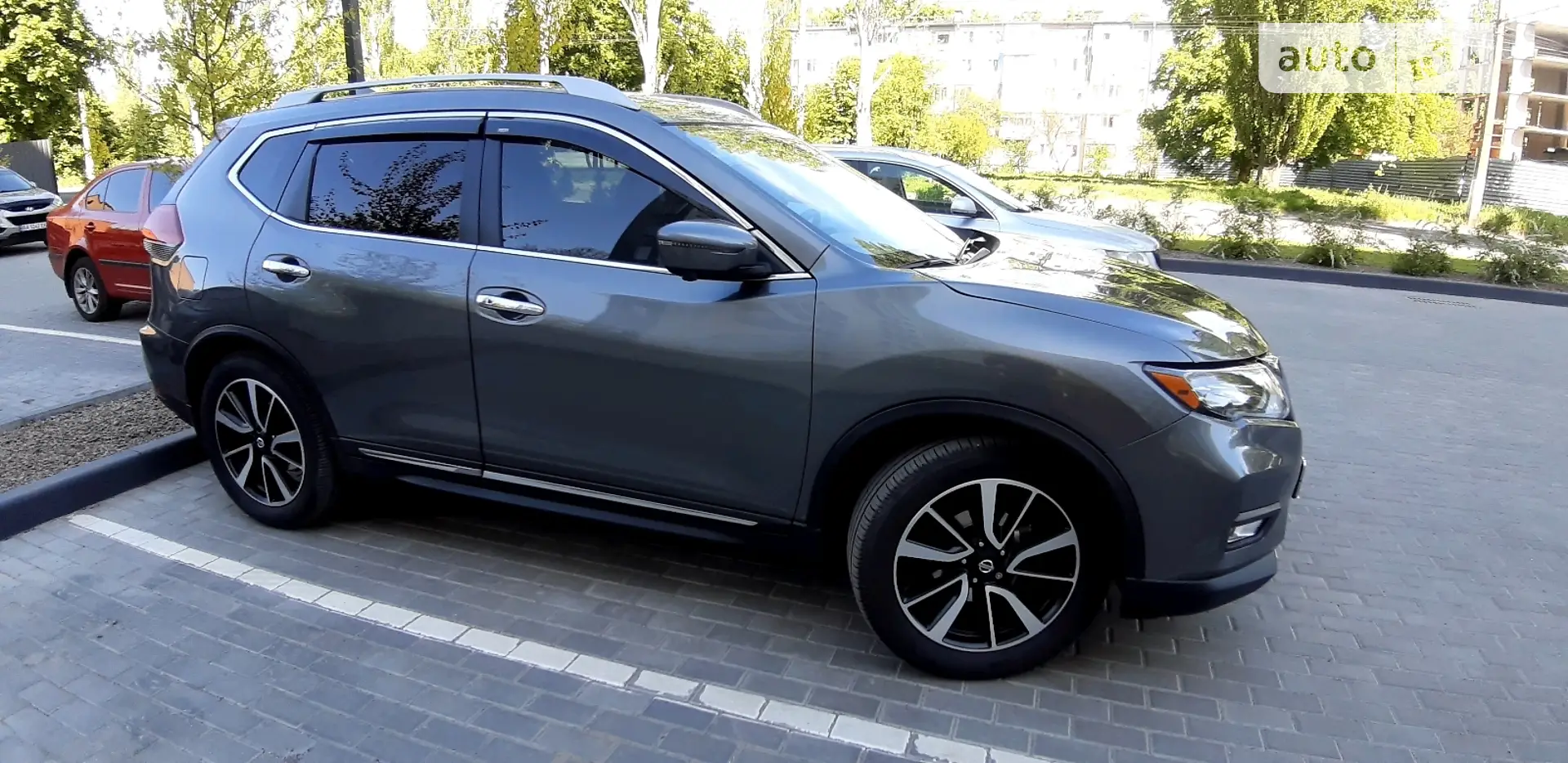 2017 Nissan Rogue - мініатюра 16