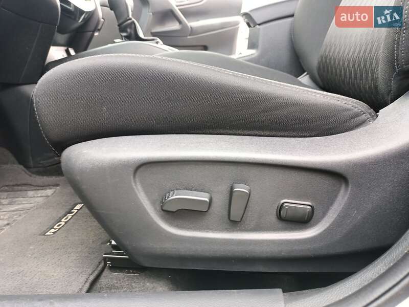 Внедорожник / Кроссовер Nissan Rogue 2017 в Львове фото 21 Внедорожник / Кроссовер Nissan Rogue 2017 в Львове