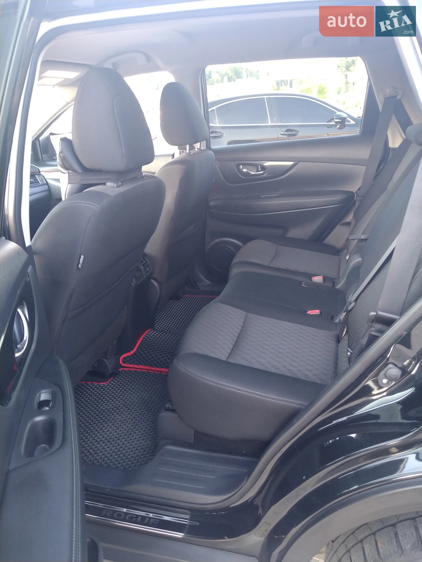 2016 Nissan Rogue - мініатюра 17