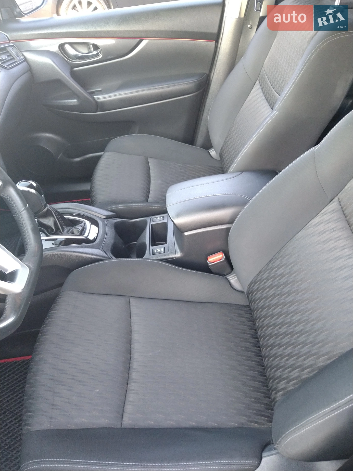2016 Nissan Rogue - мініатюра 19