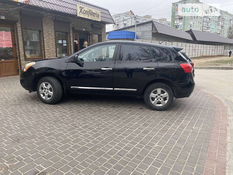 Седан Nissan Rogue 2012 в Мелитополе