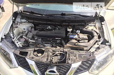 Позашляховик / Кросовер Nissan Rogue 2014 в 