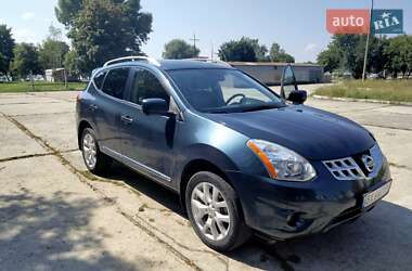 Внедорожник / Кроссовер Nissan Rogue 2012 в Нетешине